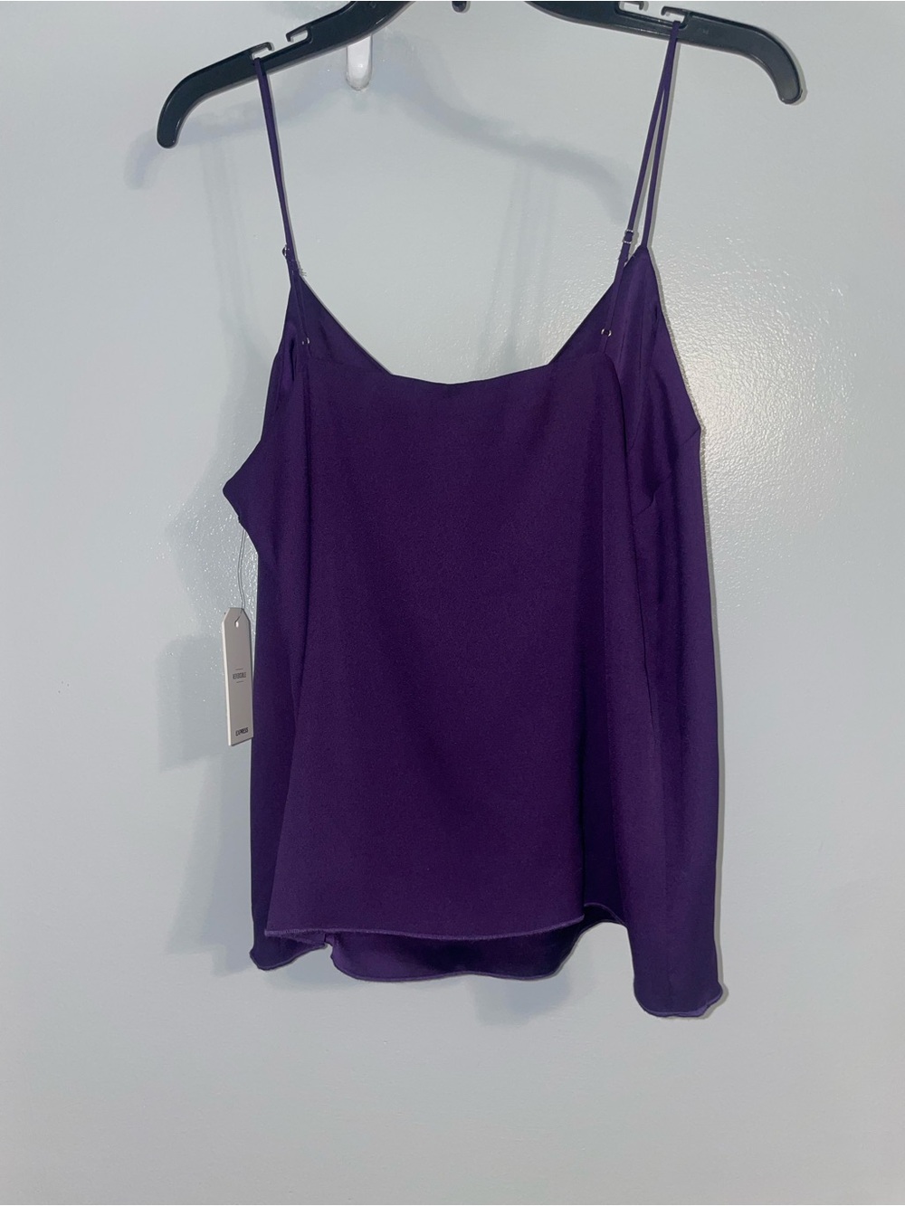 NWT Express Reversible Satin Camisole Tank Top Size Medium - Picture 2 of 3